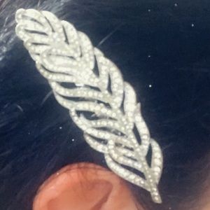 Jenny Packham leaf hair comb